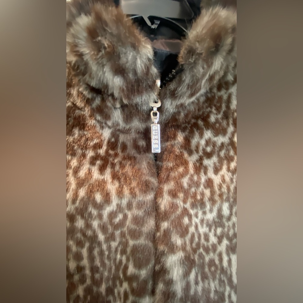 Guess faux fur reversible vest - Picture 2 of 5